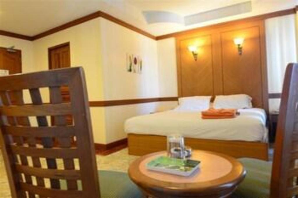 פאטאיה P.72 Hotel מראה חיצוני תמונה