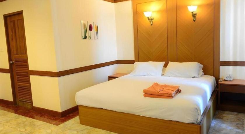 פאטאיה P.72 Hotel מראה חיצוני תמונה